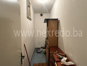 PRODAJA STANA 42 m2 U BANJA LUCI &ndash; TRAPISTI
ODLIČNA LOKACIJA !!!
